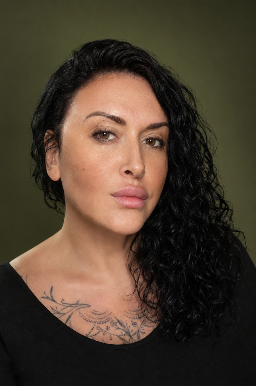 Portrait of Nicola Ahern, author of the Big Feelings Are OK series